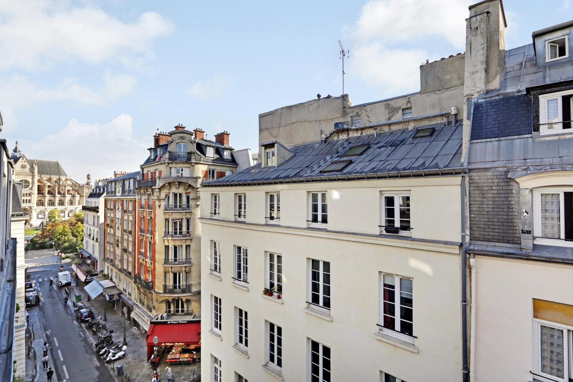 Appartement Pick A Flat's Apartements In Louvre-rivoli - Rue Du Roule